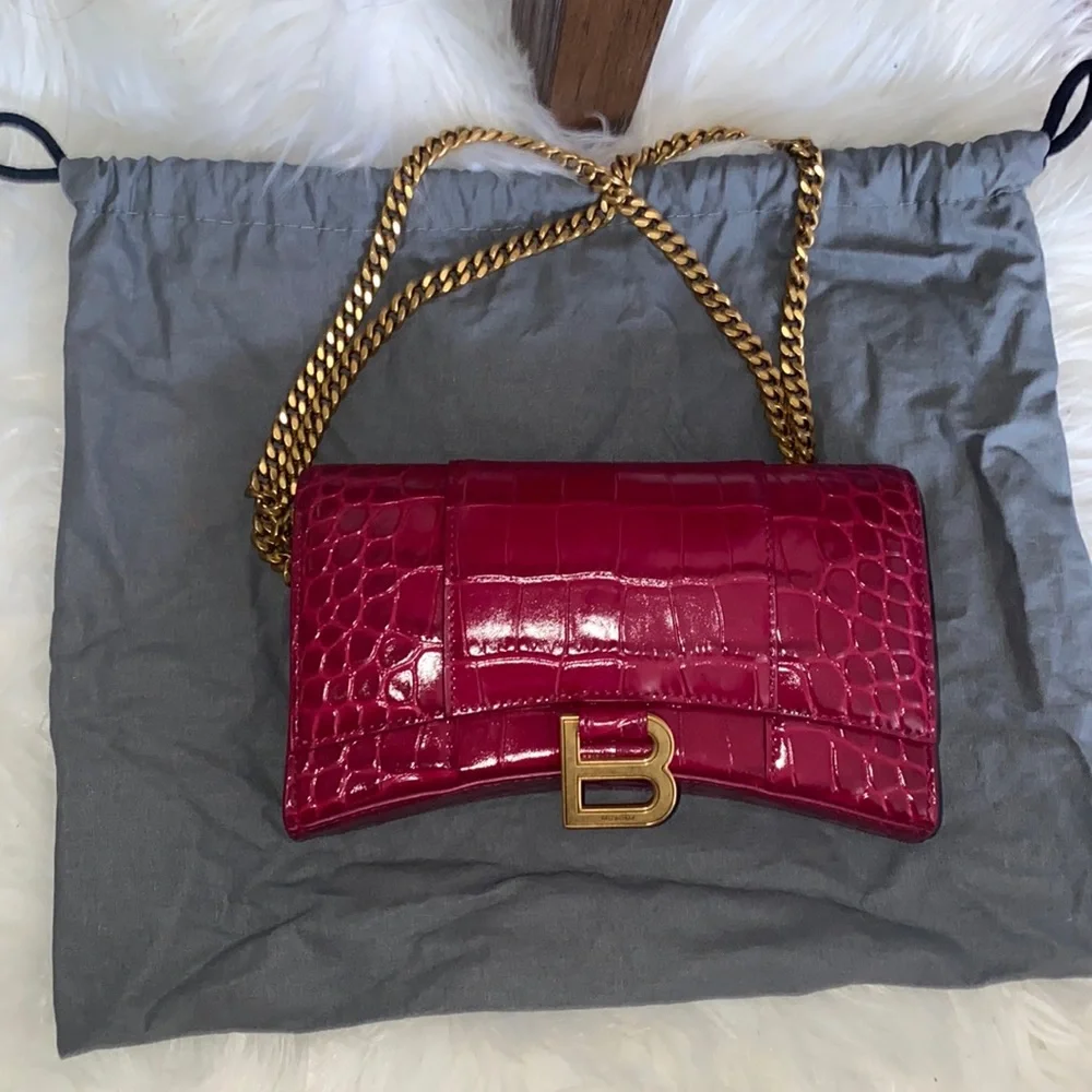 Bag - Picture 1 of 3